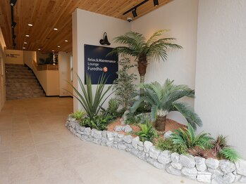 フレディア 上福岡ラウンジ(Furedhia)の写真/駅チカ徒歩1分で美白をルーティンに☆お出かけ前にサクッと寄れる、優秀セルフホワイトニング特集