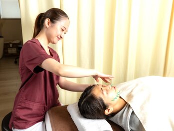 つつみ鍼灸整骨院の写真/【女性用メニュー豊富＆女性スタッフ在籍】気になるお悩みを丁寧にカウンセリング◎まずはご相談ください！