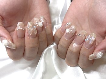 ピョルネイル 浦和(Byul Nail)/バラとレース