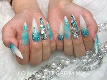 ロングネイルズ エマ(LongNails-Emma)/持ち込みゴージャス