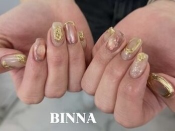 ビンナ(BINNA)の写真/【フィルインで自爪の負担を最小限に】持ち込み歓迎！ワンホン・トレンドネイルも◎駅近個室で至福の時間♪