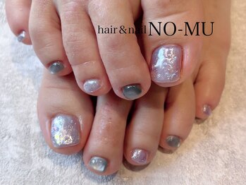 キラキラフットネイル