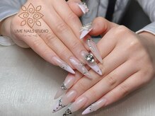 ウメネイルスタジオ(UME NAIL STUDIO)/長さだしやり放題×つけ放題