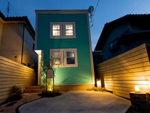 ルーリオ(Luglio)/夜の外観