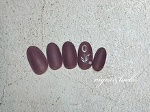 ヴィガー アンド ルックス 白金 目黒(Vigor&Looks)/チューリップネイル　マット