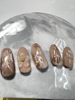 ラウレアネイル(laule'a nail)/クリアフラワーネイル