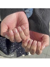 フレイムス アイラッシュ アンド ネイル(FRAMES)/透け感をプラス☆オーロラネイル