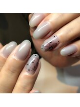 キャプラスネイル ミュウ(CAPLUS NAIL Mew)/グレーネイル