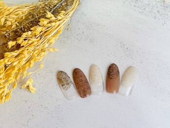 ネイルサロン&スクール ジーナ(GINA)/10月シンプルナチュラルカラー