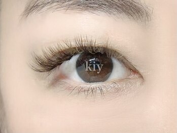 まつげエクステ専門店 キー(kiy)