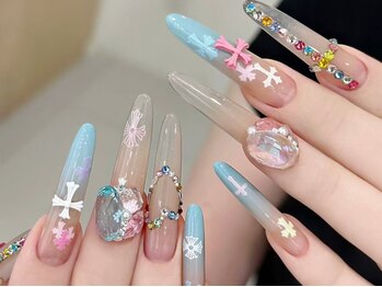 リオラネイル(Liora Nail)の写真/スカルプで叶える理想の長さ♪持ち込みデザインやり放題でお好きなアートを楽しむ☆周りと差がつく指先に♪