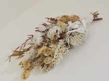 さくら治療院くまもと/白を基調にした施術ルーム