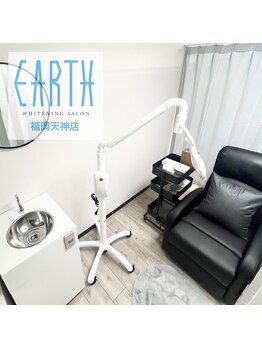 アース 福岡天神店(EARTH)/店内写真☆施術部屋