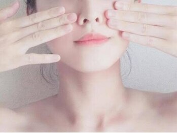 アース オーセンティック 新浦安店(EARTH Authentic)の写真/気になるくすみ・たるみ緩和・小じわ改善・ニキビにお悩みの方へ。手軽に美肌を手に入れる☆