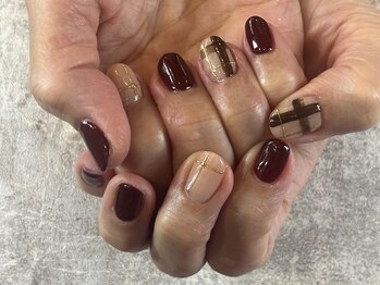 ガーデン ヘア&エステ&ネイル Garden/チェック ボルドー