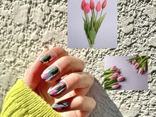 セレクト(Select)/個性派チューリップネイル