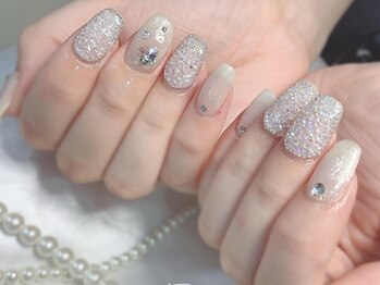 フィオナ 大久保店(Fiona)/ピクシーネイル¥110