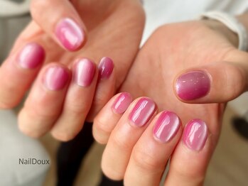 縦グラピンクマグネットネイル