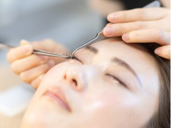 DIRETTO eye beauty/フラットマットラッシュ