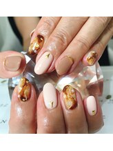 オンネイル(on nail)/
