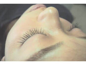 アウラ(aura)/100本ブラウンフラットラッシュ