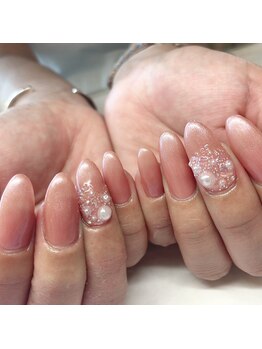 トータルサロン 白べぇーっ プラス/ピクシーネイル