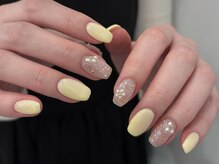 ネオリーブ ウリ(Neolive uri)/黄色ネイル