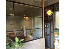 ラクニ(Rakuni)の雰囲気（完全個室になっています）