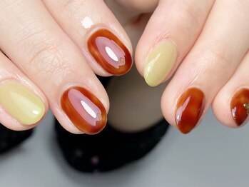 ネイルカラーリリー(Nail Calla Lilly)/ワンカラーで鼈甲風*