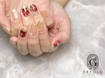 ネイルサロン エアフォルク 銀座(Erfolg)の写真/こだわり派の方に◎技術が光る繊細アートであなただけのお気に入りの指先を演出☆パラジェル/持ち込みもOK!