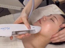 県内初の無針注入ミコステラ導入サロン！水光肌と小顔の同時ケア