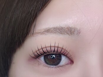 ピープ 蟹江店(peep)の写真/瞳がふっと引き立つ、自然なまつ毛パーマ。ケアしながら理想の目元へ♪蟹江駅から徒歩距離で通いやすい◎