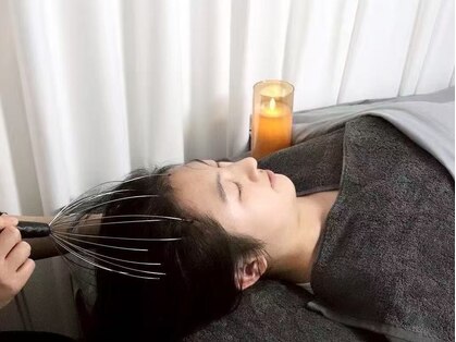極上快眠ドライヘッドスパ専門サロン 雲の気持ち 新大久保店の写真