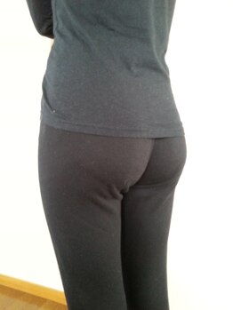 美姿勢☆倶楽部　ずくだし屋/50代のヒトのおしりです♪