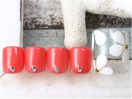 5枚花　フットネイル