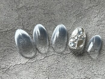 ネイル グランディール(Nail Grandir)/マグネットフレンチ×埋め尽くし