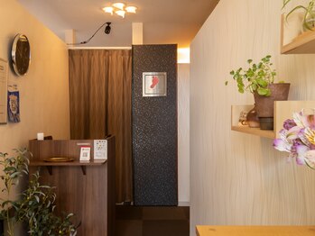 ボディメンテ大足 イオン前店(BODYMAINTE大足)/受付