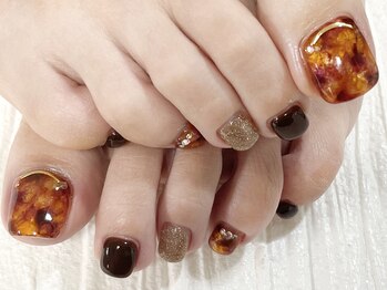 キャンアイドレッシー 博多店(Can I Dressy)の写真/博多駅すぐ!持ち込みデザイン¥6800★ハンドはワンカラー¥3500/カラグラ¥3500/フレンチラメライン¥4000