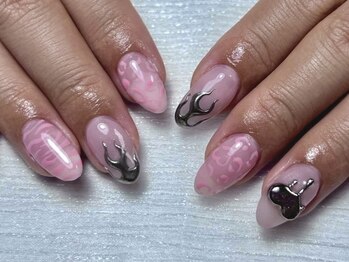 シン(Shinn)/アニマルネイル