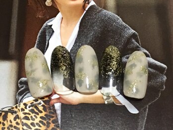 お気軽ビューティエーヴィヒ(Ewig)/12月キャンペーンネイル♪