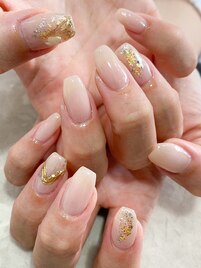 大人シンプルニュアンスネイル