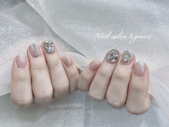 リコリス(Lycoris)/【061】ショート敷き詰めネイル