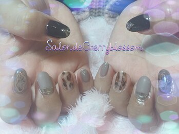 サロンドチェリーブロッサム(Salon de Cherryblossom)/