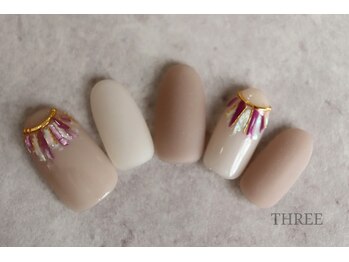 スリー 自由が丘(THREE)/トレンドのフリンジをネイルに♪