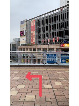 アンベリール(Embellir)/駅からお店までの道