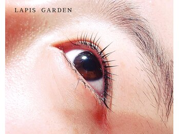 ラピスガーデン(LAPIS GARDEN)/マスカラいらずのパッチリ目元に