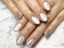 ヘアーアンドネイル ルシア(Hair&Nail Lucia)/グレーマグネットネイル！