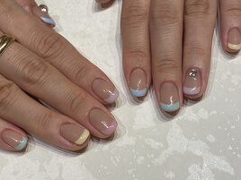 カラフルフレンチネイル