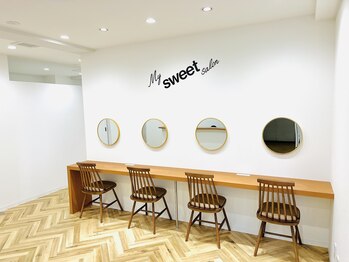 マイスウィートサロン 五日市店(My sweet salon)/待合&メイクブース