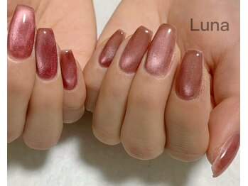 うる艶マグネットネイル